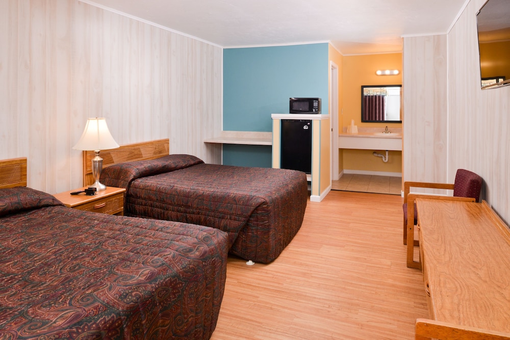 Red Carpet Inn Battleboro - photo 17