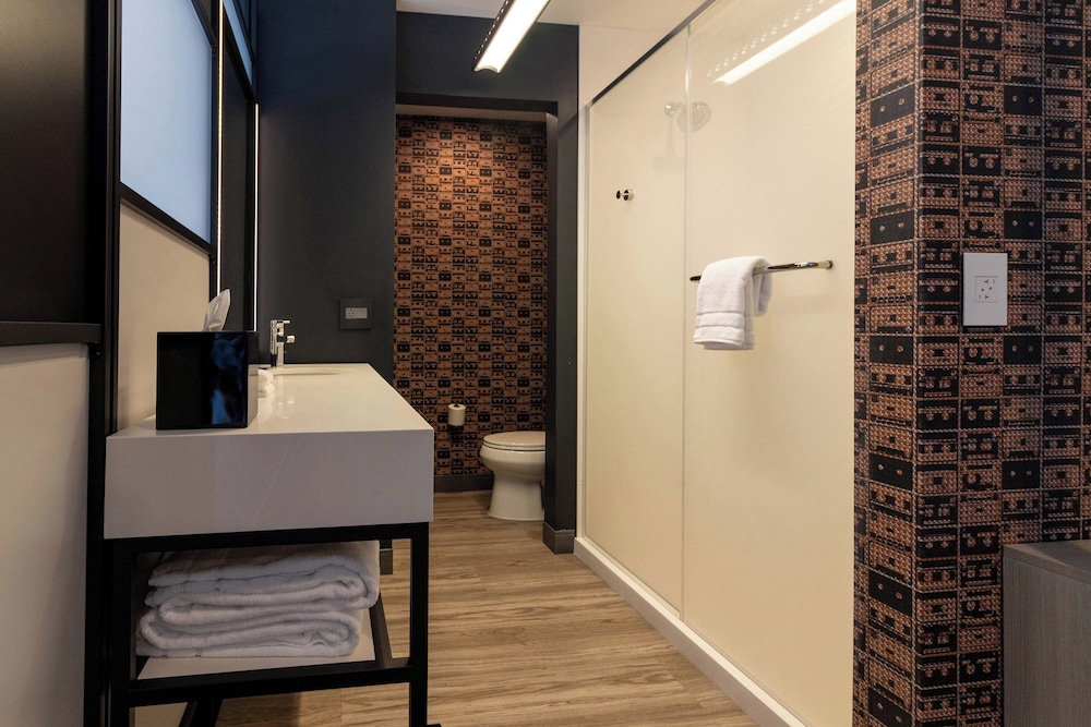 Aloft St. Louis Cortex - photo 10