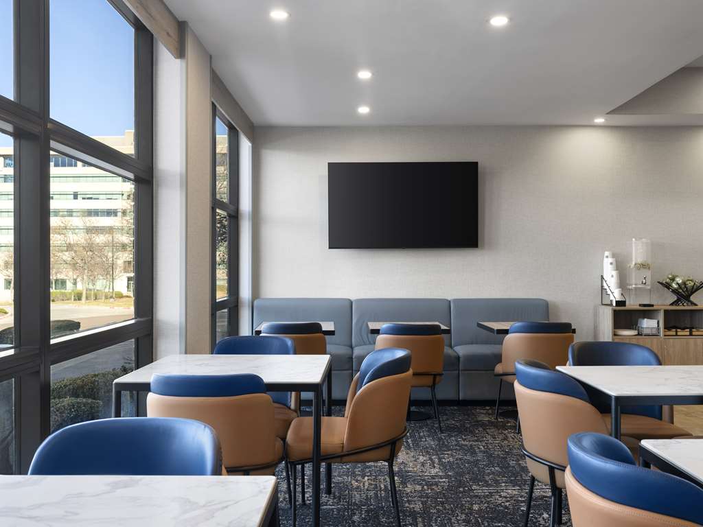 Hyatt Place Kansas City Overland Park Metcalf - photo 33