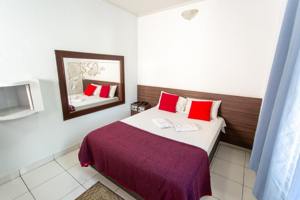 Hotel Cambará — hotel in Osasco