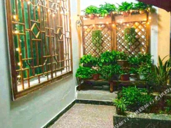 Taxianghaomeng in Jiangkou, People's Republic of China