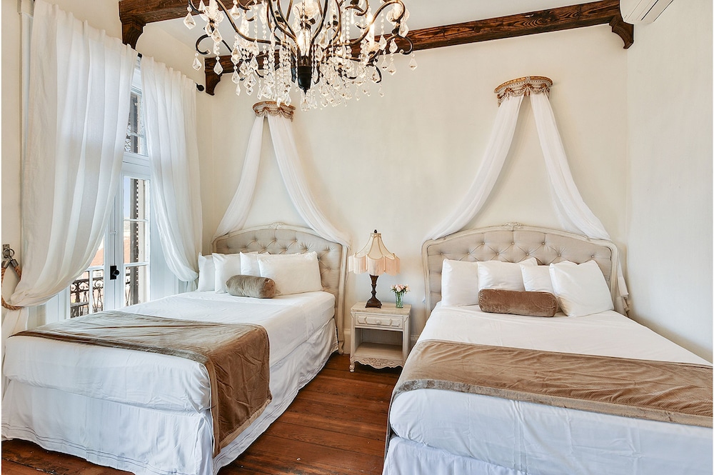 French Quarter Mansion - photo 14