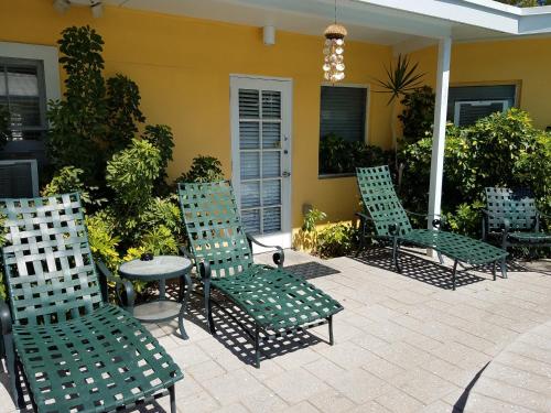 Alexander Palms Court - photo 92