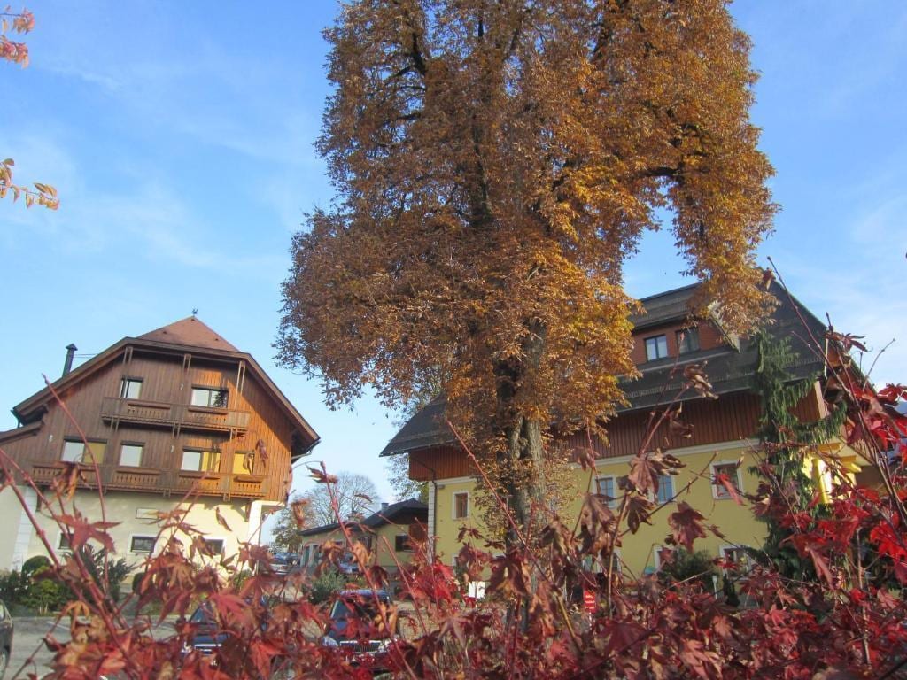 Zollner — 4-Star Luxury Hotel in Faak Am See, Austria