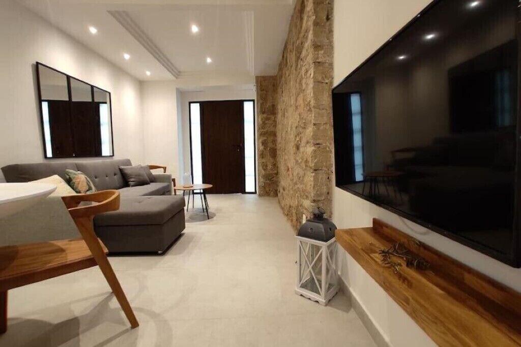 Luxury & Comfort a 2 Minutos de Parking Publico — 4-Star Luxury Hotel in Jaen, Spain