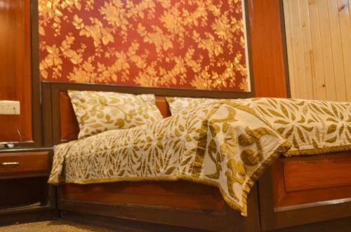 Hotel Regal Palace - last minute hotel in Srinagar