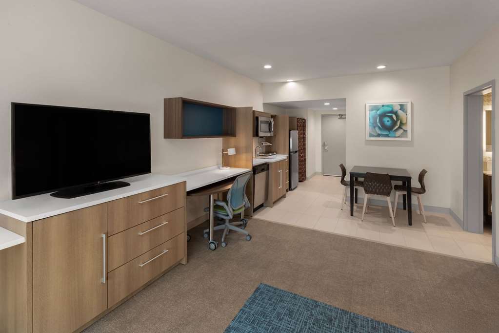 Hawthorn Extended Stay by Wyndham Kingwood Houston - photo 22