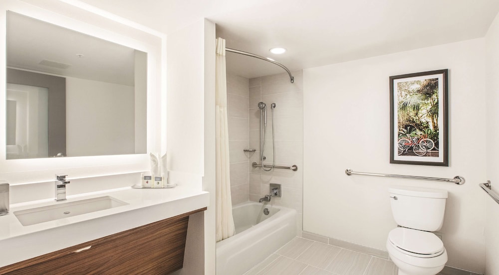 DoubleTree by Hilton New Orleans - photo 23