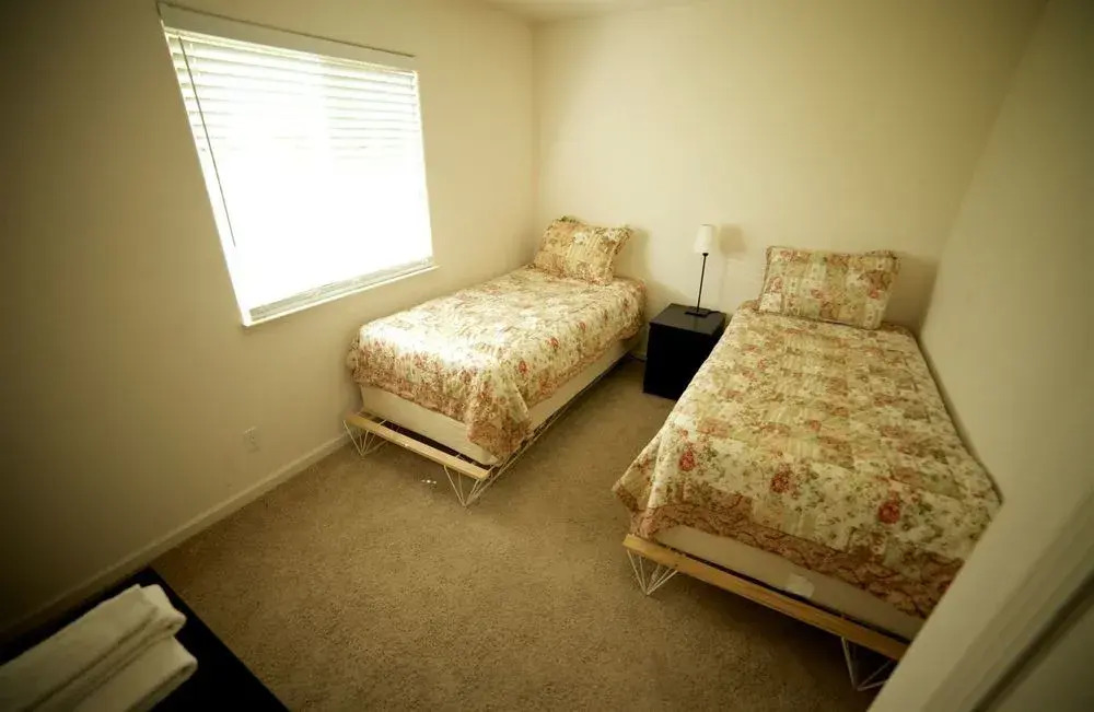 Hotel Charlotte Vacation Rentals - photo 2