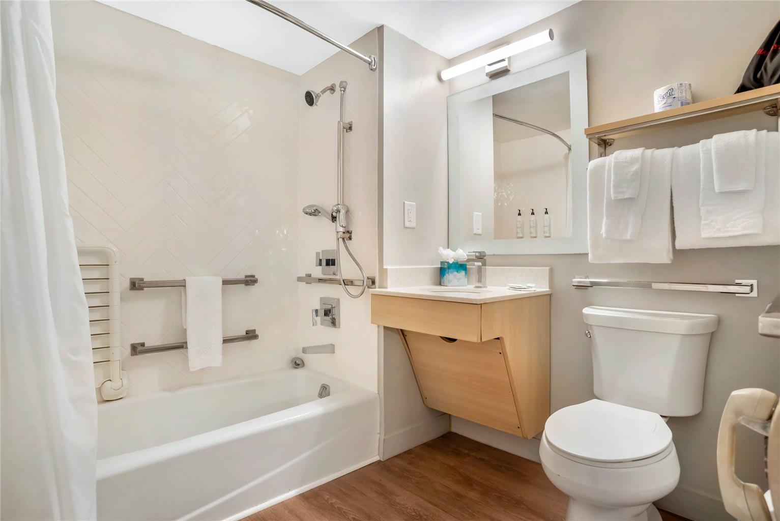 Alluxsuites at 1876 an Ascend Collection Hotel - photo 23