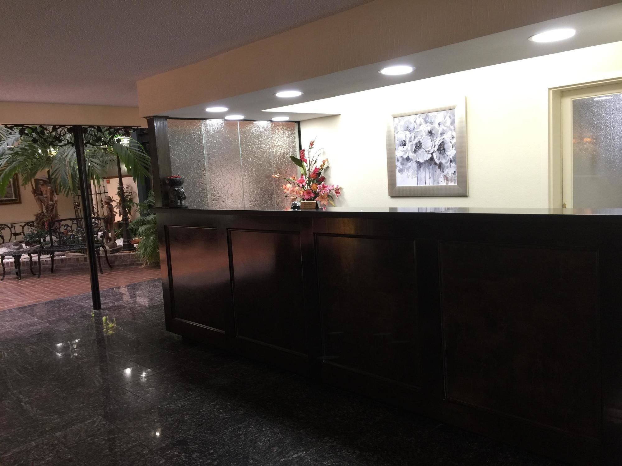 SureStay Plus Hotel by Best Western Baton Rouge - photo 8