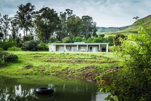 Midlands EcoLodge - carbon neutral hotel in Unknown City