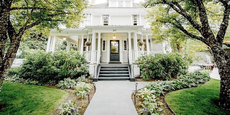 Blackwell Hotel - carbon neutral hotel in Coeur D'alene