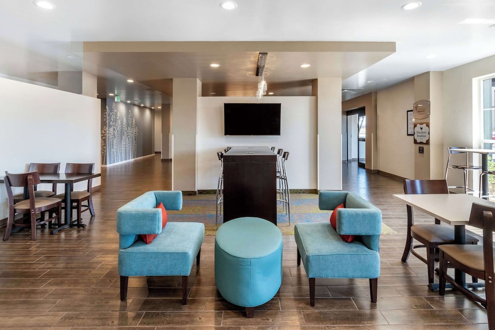 MainStay Suites Denver International Airport - photo 37