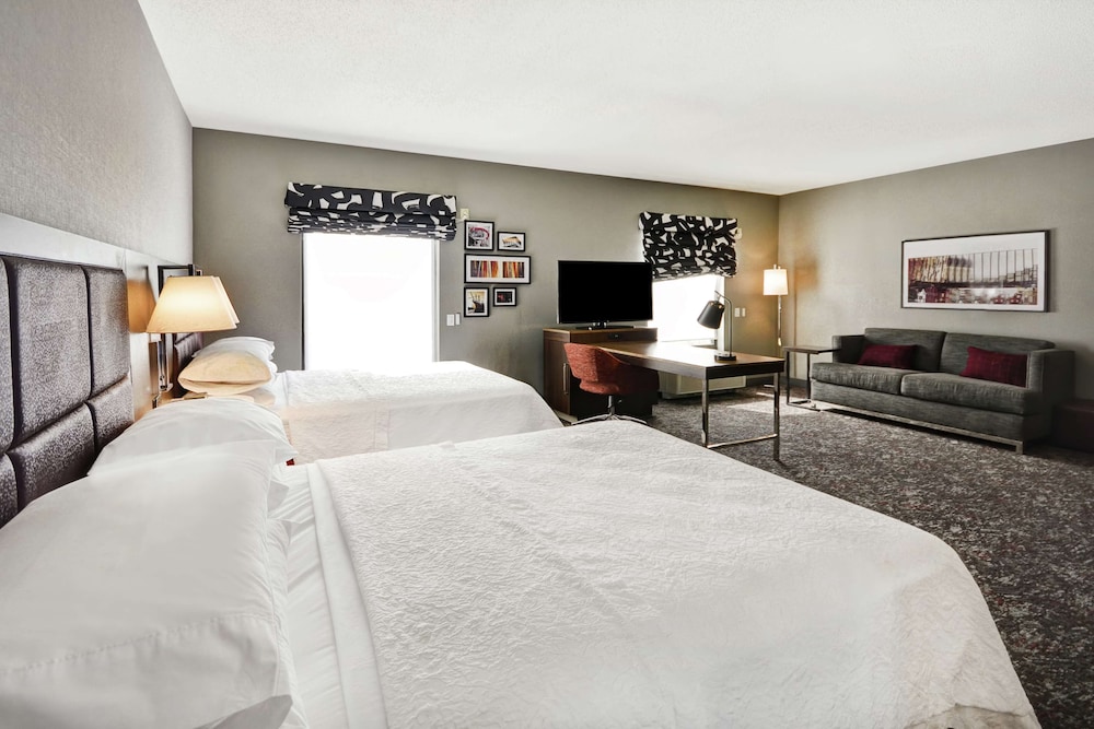 Hampton Inn & Suites Columbus Easton Area - photo 14