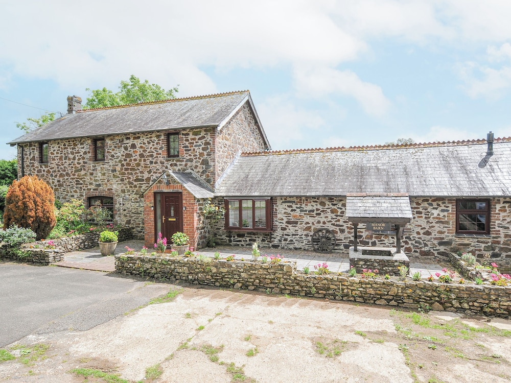 Manor Barn in Saltash, United Kingdom
