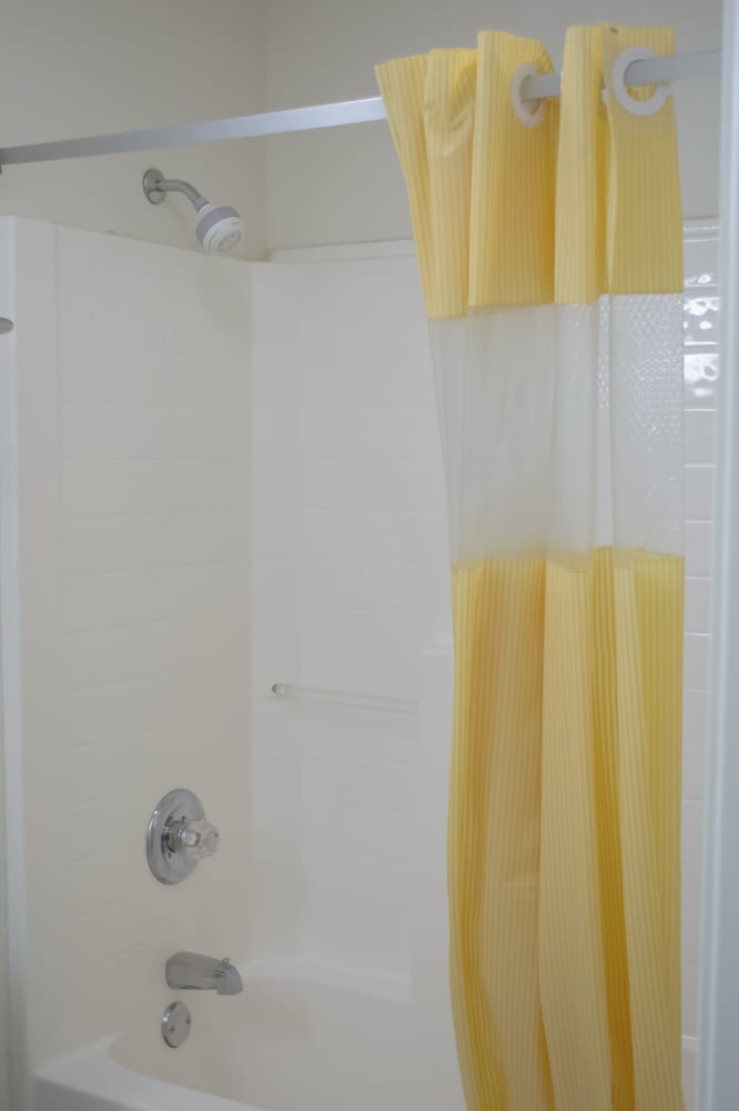 Rodeway Inn Owensboro South - photo 14
