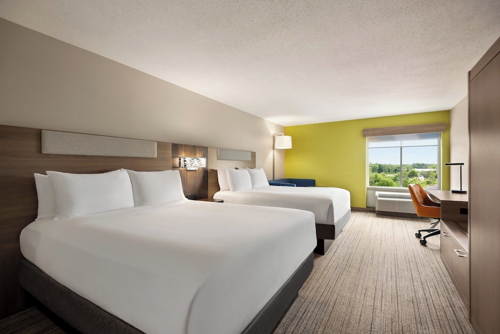 Holiday Inn Express Hotel & Suites Fredericksburg by IHG - photo 8