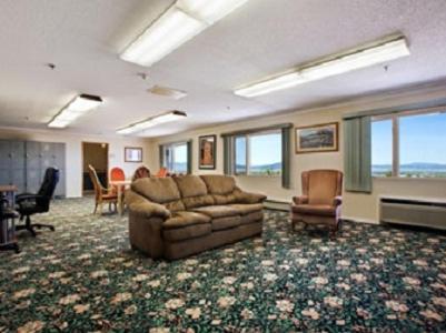 Howard Johnson by Wyndham Helena - photo 7