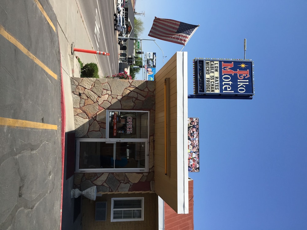 Elko Motel - carbon neutral hotel in Elko