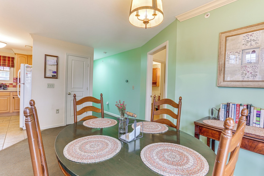 Spacious Condo w View 1 Mi to Mtn Creek Resort - photo 8