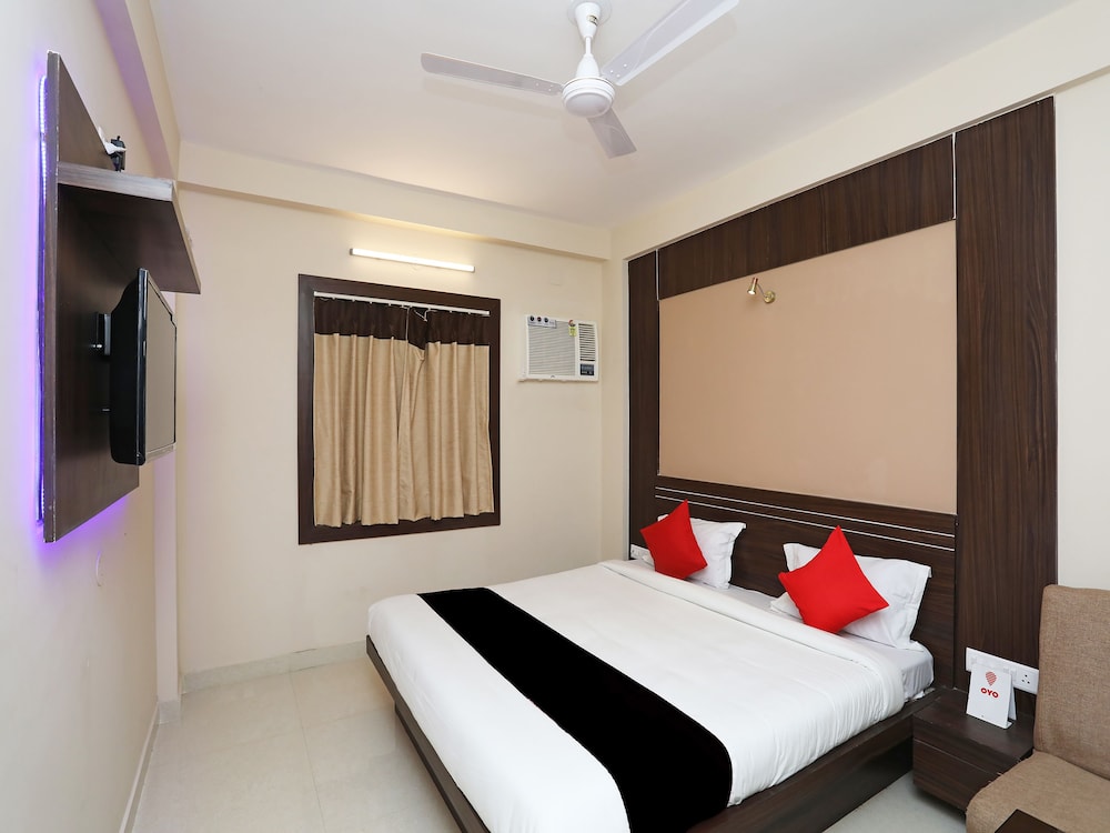 Capital O 27804 Hotel Globe International - carbon neutral hotel in Puri