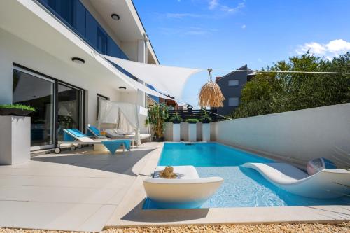 Adriatic Paradise Villa — 4-Star Luxury Hotel in Vodice, Croatia