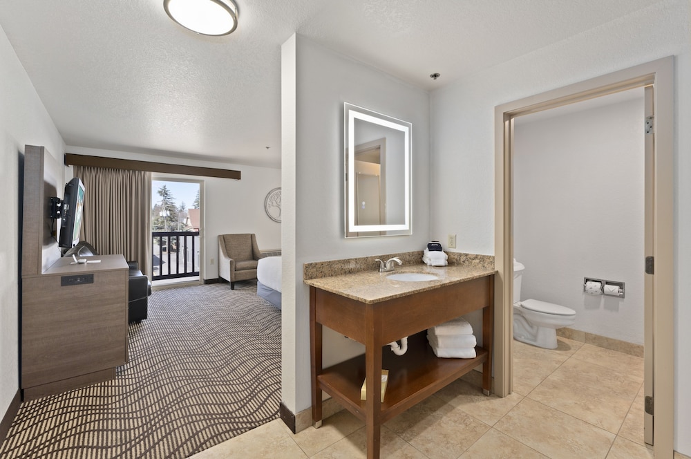 Sandpoint Hotel & Suites Downtown - photo 49