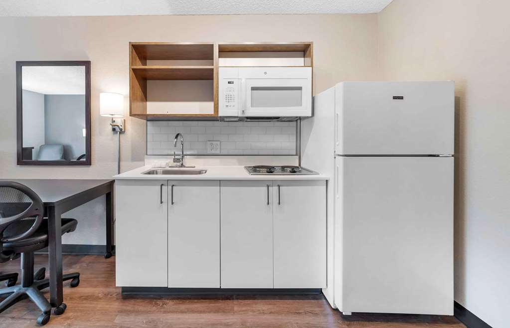 Extended Stay America Premier Suites Boise Meridian - photo 11