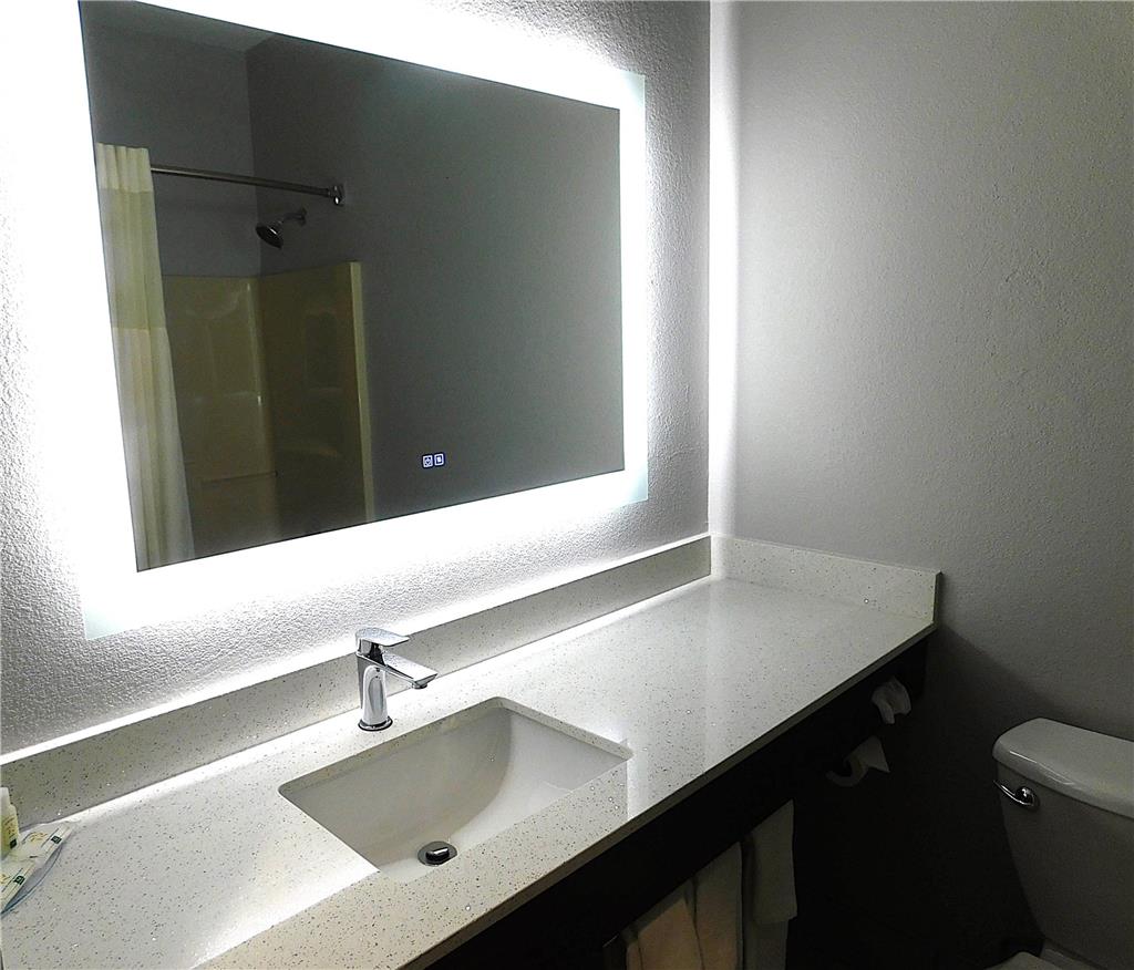 Quality Inn Pontiac - photo 39