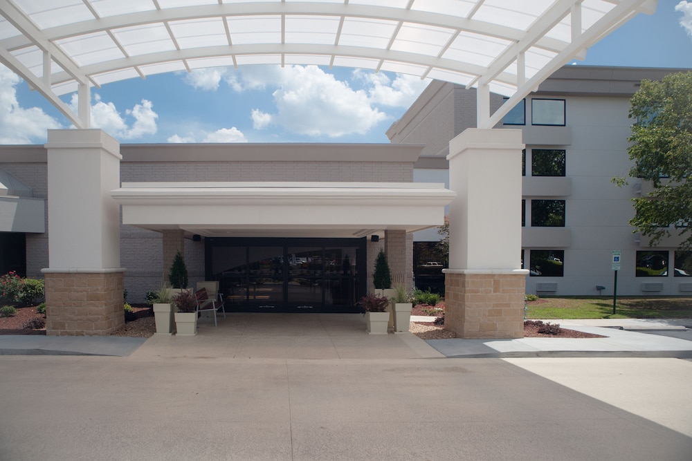 Holiday Inn Greenville by IHG - photo 54