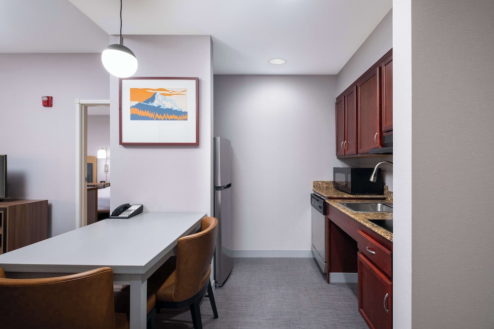 Homewood Suites Medford - photo 20
