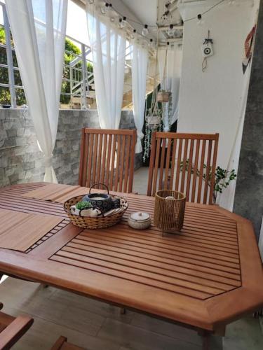 Welcome to Voula — 4-Star Luxury Hotel in Athens, Greece