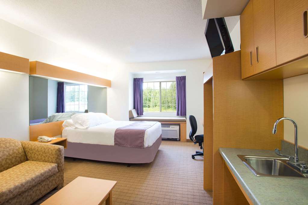 Microtel Inn & Suites by Wyndham Plattsburgh - photo 12