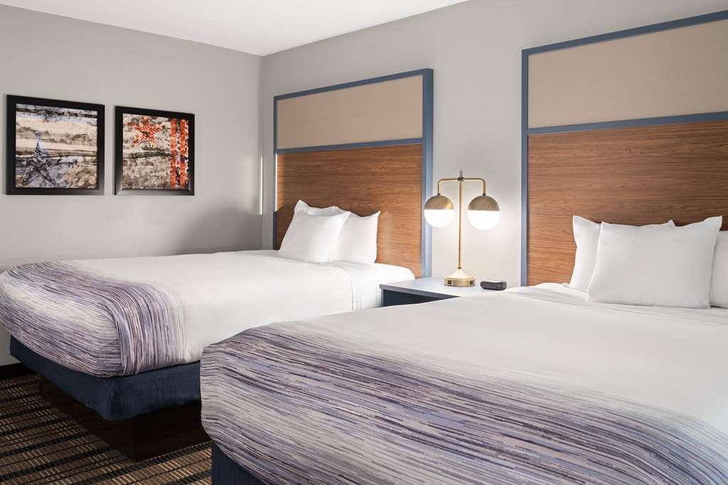 AmericInn by Wyndham Beaver Dam - photo 19
