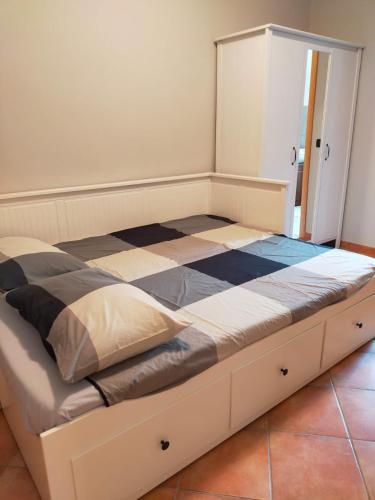 Appartamento Uso Turistico Entracque — hotel in Entracque