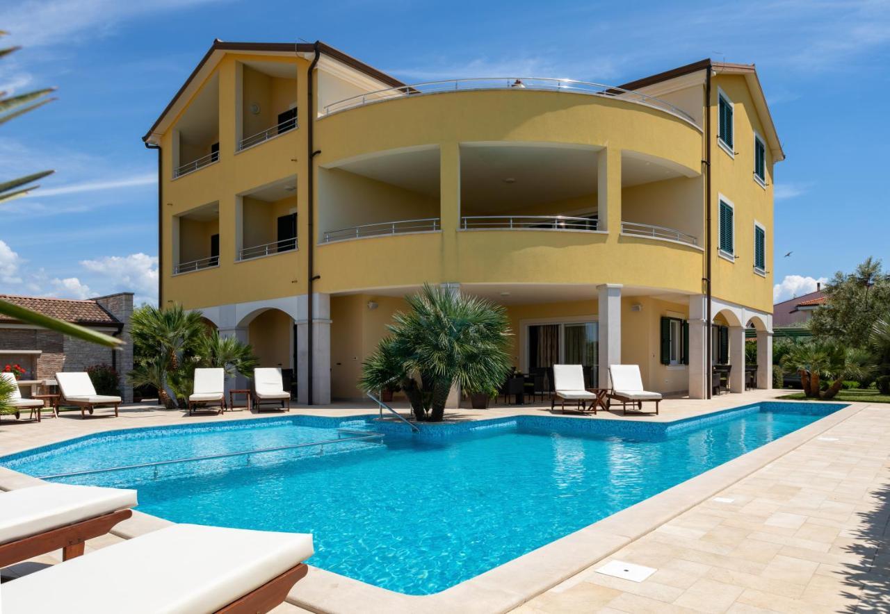 B&B Villa Oasa 1 — 5-Star Luxury Hotel in Rovinj, Croatia