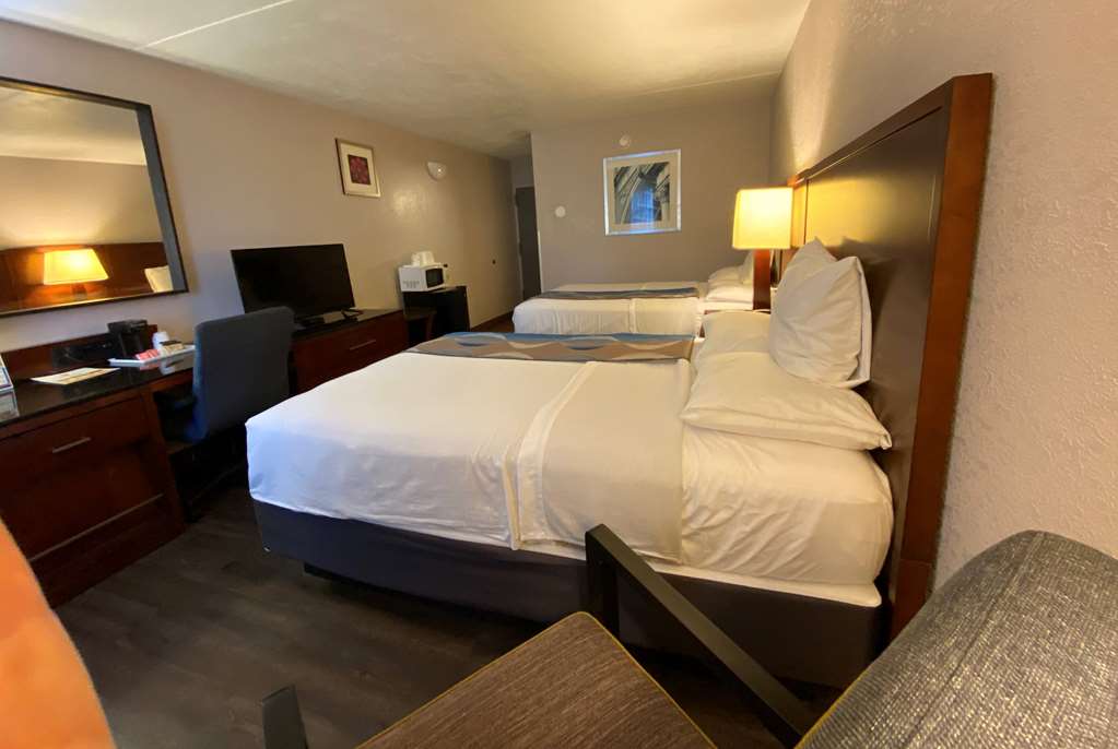 Travelodge Inn & Suites by Wyndham Albany - photo 11