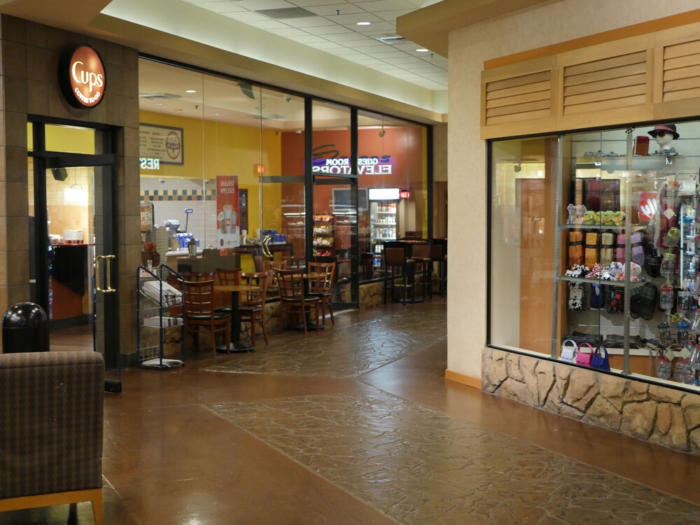 CasaBlanca Resort and Casino - photo 31