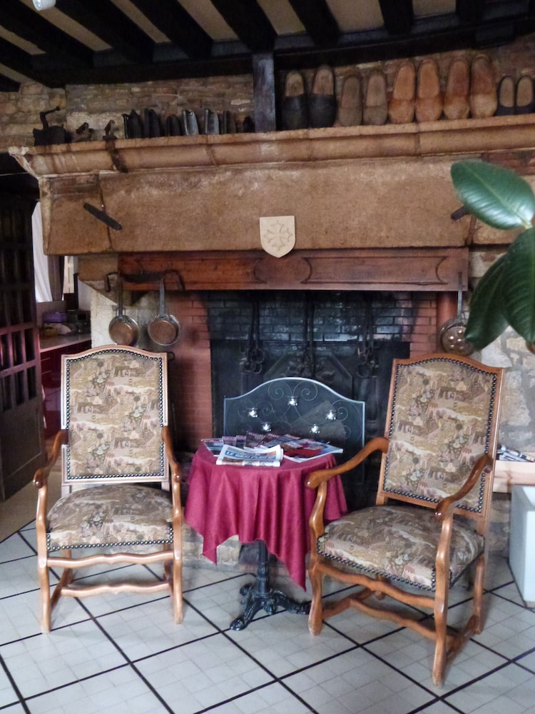 Hôtel Restaurant Le Relais in Beziers, France