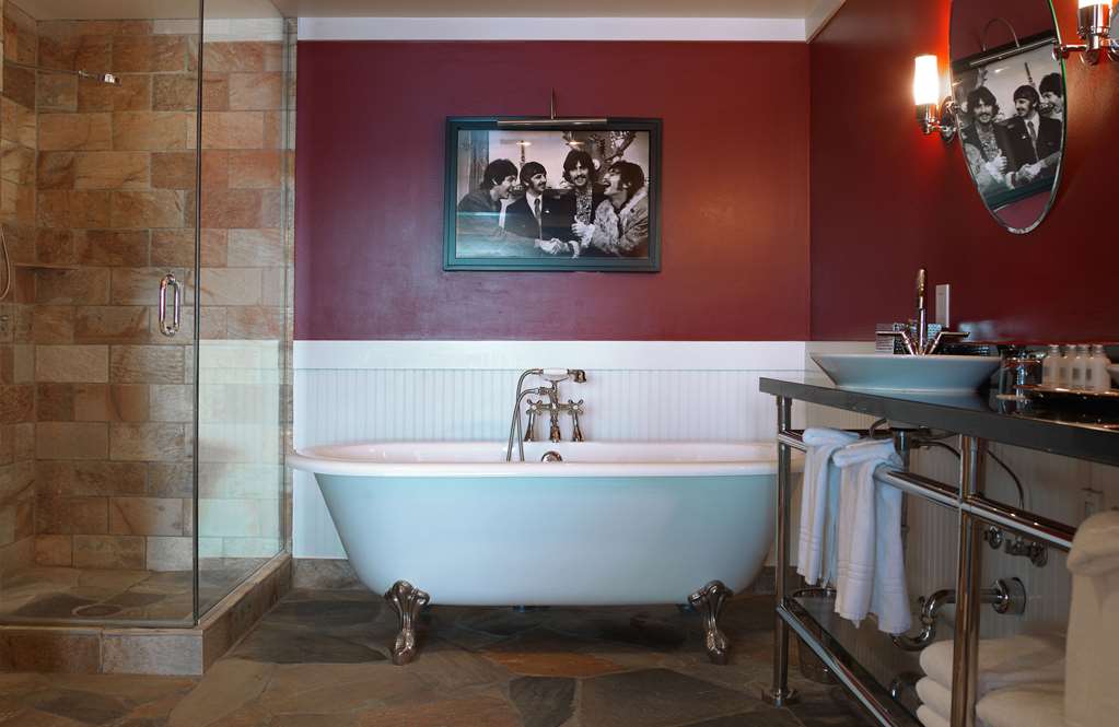 The Edgewater Hotel - photo 50