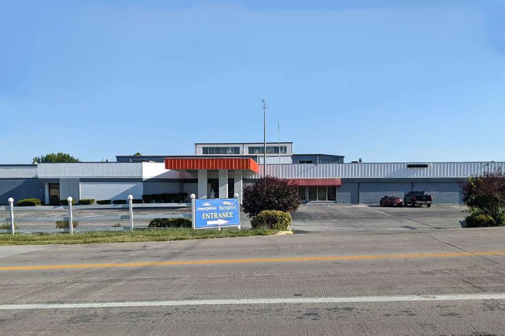 Howard Johnson BY Wyndham Hannibal - photo 4