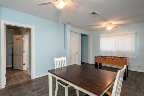 La Isla Bonita by Oak Island Accommodations - photo 8