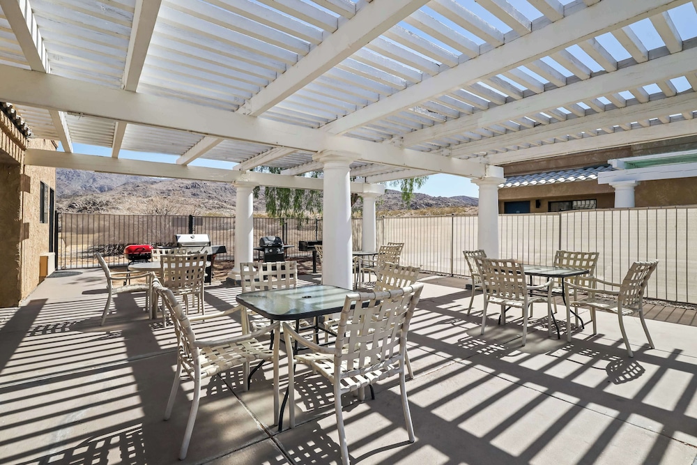 Inn at Joshua Tree - photo 32