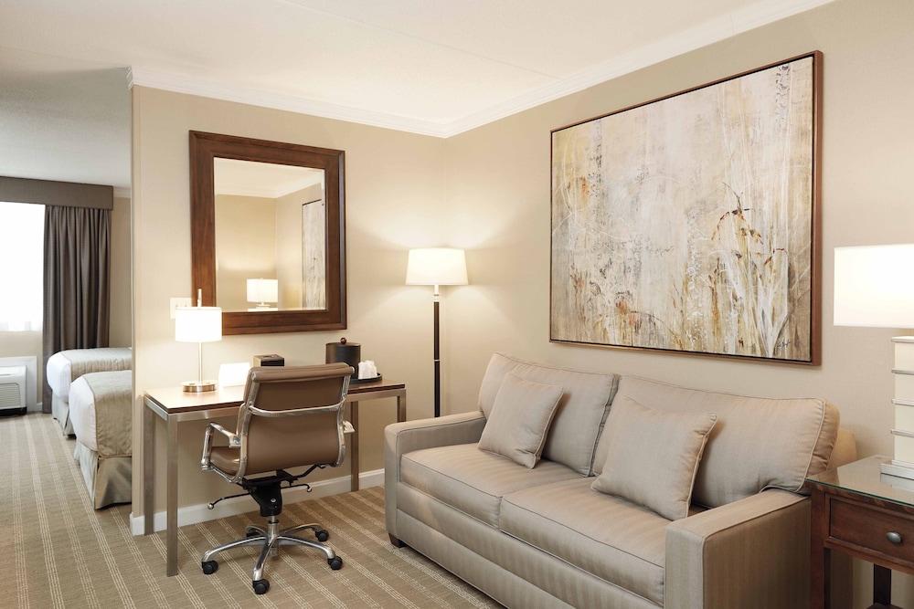 Ethan Allen Hotel - photo 24
