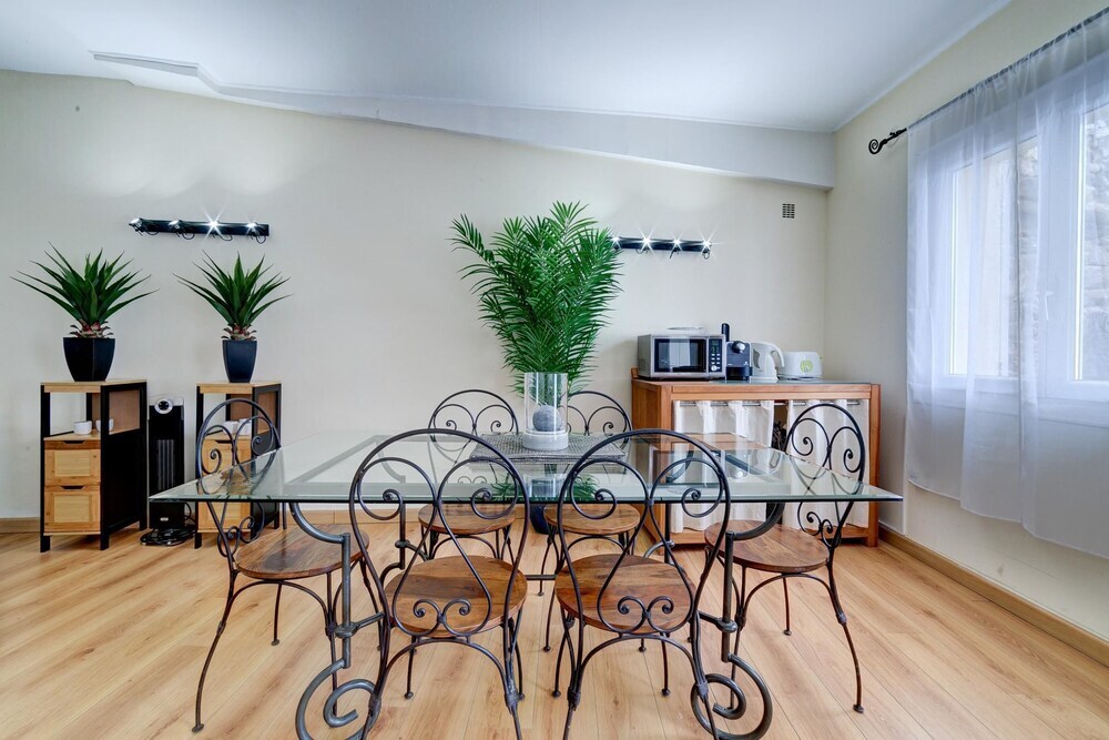 Villa Helene Villa 4 — 4-Star Luxury Hotel in Cannes, France