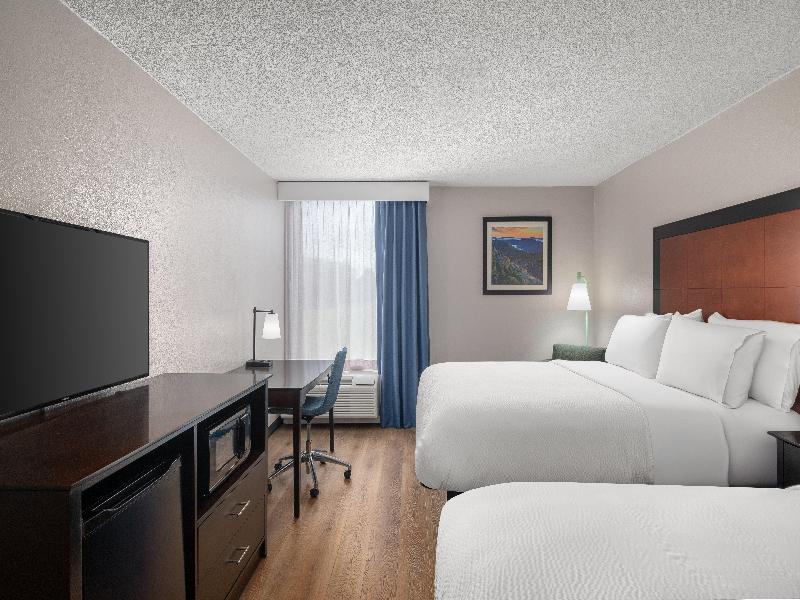 Garner Hotel Wytheville East by IHG - photo 38