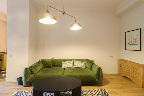 Modern Central Apt Near Stamba By Wehost