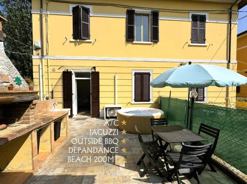 Nadia House a stone's throw from the sea — 4-Star Luxury Hotel in Fano, Italy