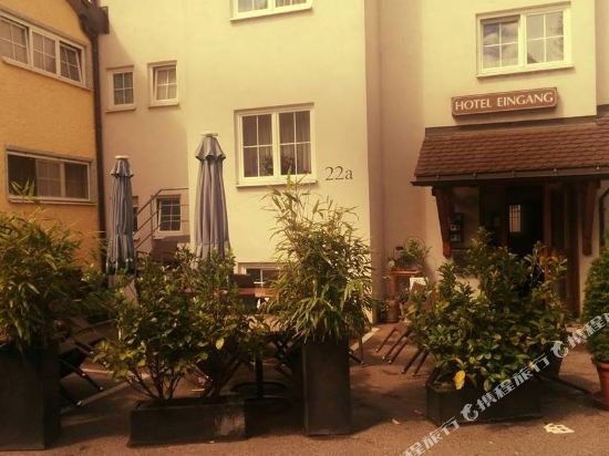 Hotel Restaurant Zum Loewen — Jestetten